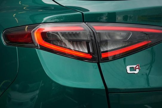 Alfa Romeo Stelvio Turbo Intensa Q4