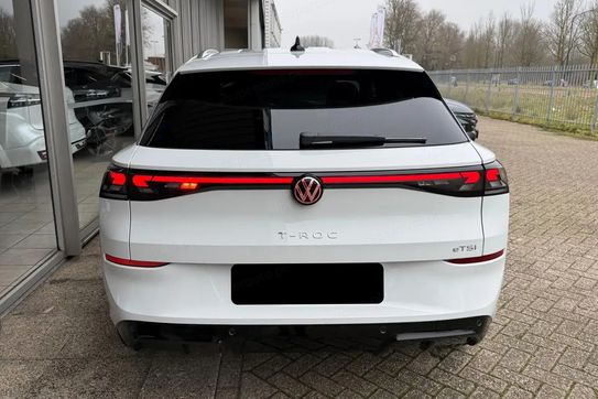 Volkswagen T-Roc R-Line 1.5 eTSI DSG