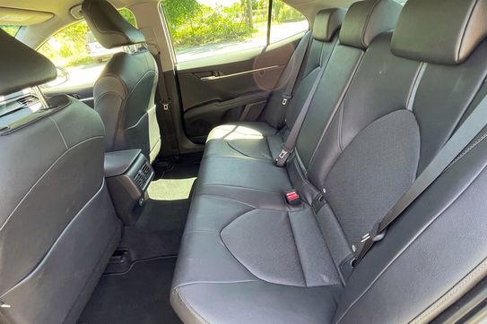 Toyota Camry Executive CVT