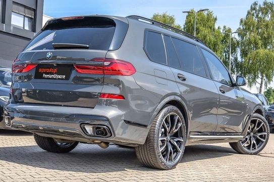 BMW X7 xDrive40d mHEV sport-aut