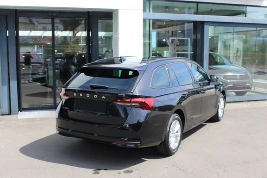 Skoda Octavia Drive Essence 1.5 TSI mHEV DSG
