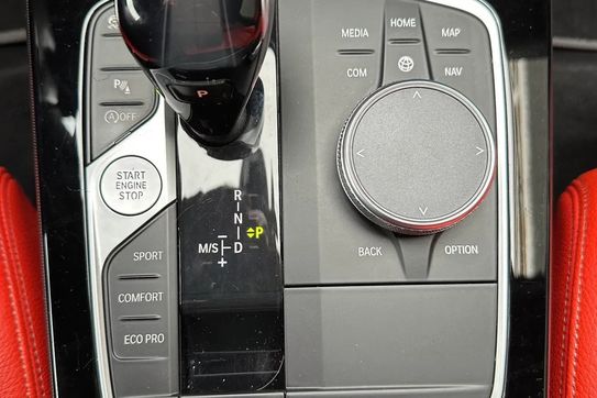 BMW Seria 2 220i xDrive Luxury Line aut