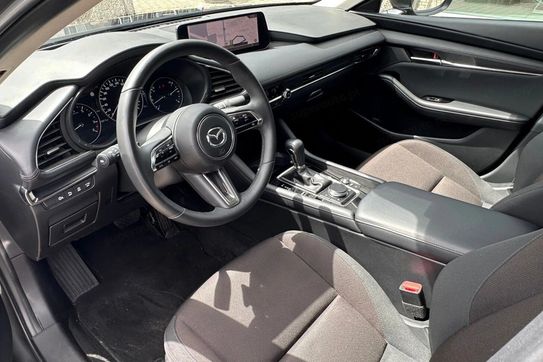Mazda 3 mHEV Centre-Line