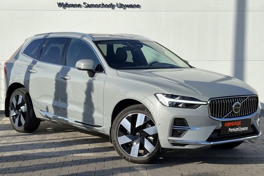 Volvo XC60 T6 Plug-In Hybrid AWD Ultra Bright aut