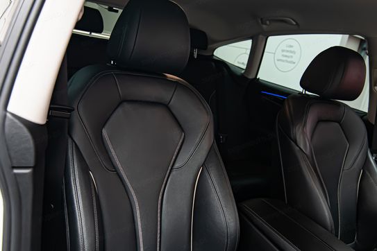 BMW Seria 6 Gran Turismo 620d Sport Line aut