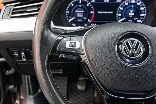 Volkswagen Passat 2.0 TDI  Highline