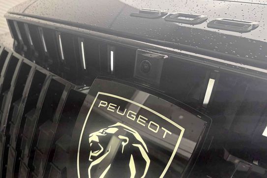 Peugeot 308 GT Exclusive S&S e-DCS6 1.2 mHEV