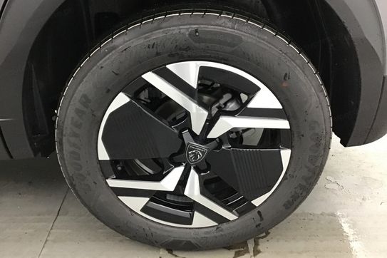 Peugeot 2008 ALLURE 1.2 PureTech