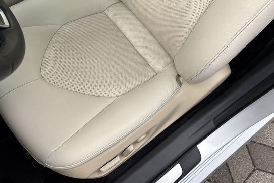 Toyota Camry Executive 2.5 Hybrid