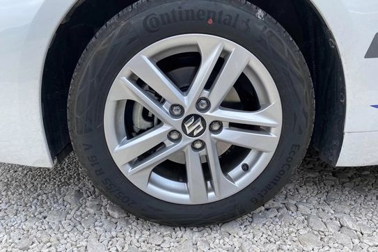 Suzuki Swace 1.8 Hybrid Elegance CVT