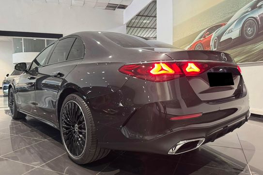 Mercedes Klasa E 220 d 4-Matic AMG