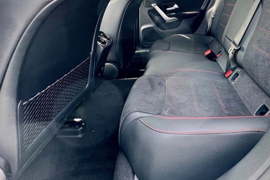 Mercedes CLA 220  4-Matic AMG Line