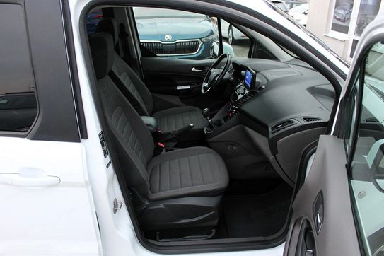 Ford Tourneo Connect L1H1 Titanium