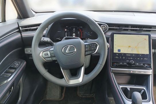 Lexus LBX 1.5 Hybrid Emotion