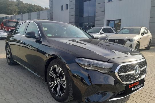 Mercedes Klasa E 200 mHEV 4-Matic Avantgarde 9G-Tronic