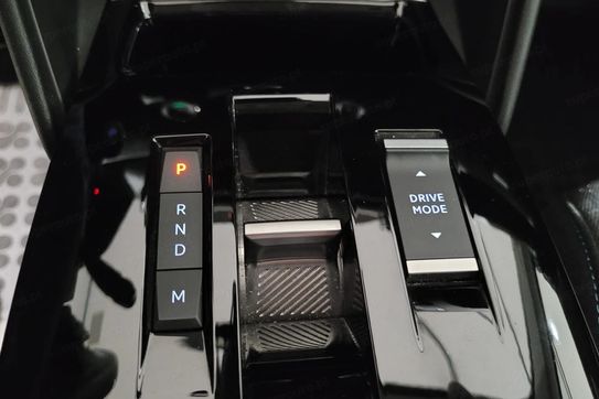 Citroen C4 1.2 PureTech Shine S&S EAT8