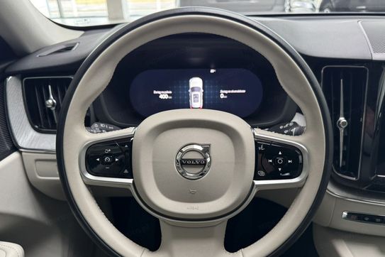 Volvo XC60 T6 Plug-In Hybrid AWD Plus Dark