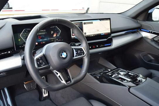 BMW Seria 5 520d M Sport