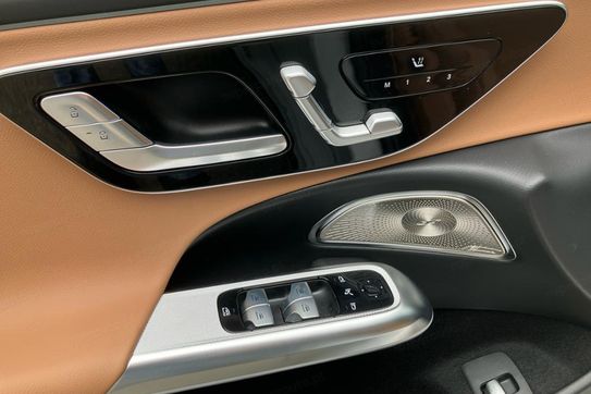 Mercedes Klasa E 220 d 4-Matic AMG