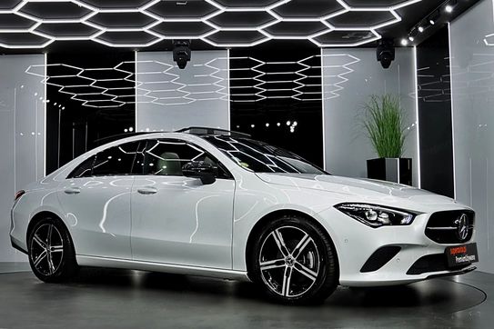 Mercedes CLA 180 d Progressive