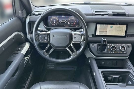 Land Rover Defender 110 3.0 P400 First Edition