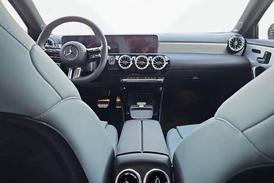 Mercedes Klasa A 250 e AMG Line
