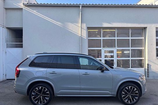 Volvo XC90 T8 AWD Plug-In Hybrid Ultra Dark