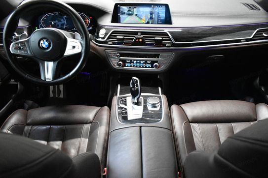 BMW Seria 7 730d xDrive mHEV sport-aut