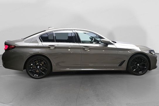 BMW Seria 5 520d xDrive M Sport