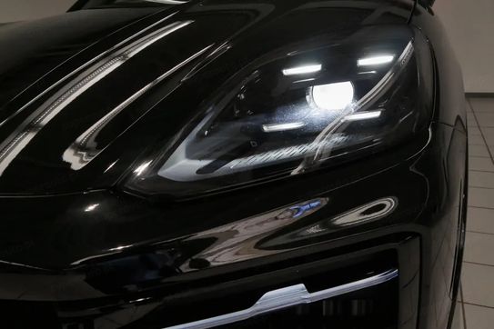 Porsche Cayenne Coupe S E-Hybrid Black Edition