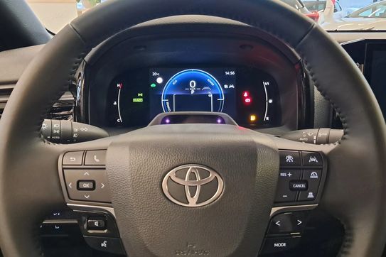 Toyota Camry Comfort 2.5 Hybrid Dynamic Force