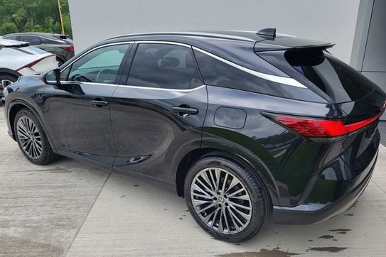 Lexus RX 450h+ Omotenashi 2.5 Hybrid Plug-in