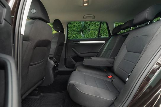 Skoda Superb 2.0 TDI Style DSG