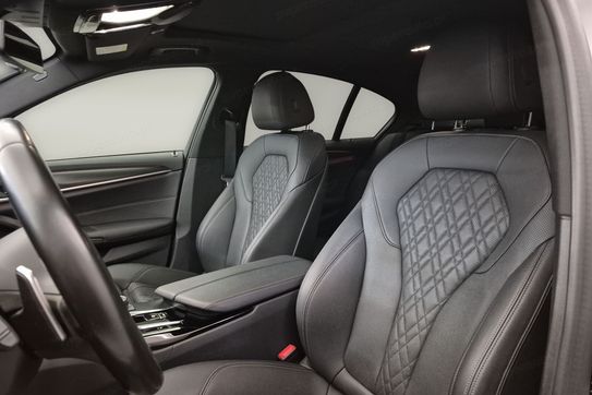 BMW Seria 5 540d xDrive mHEV M Sport