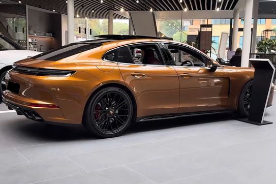Porsche Panamera GTS