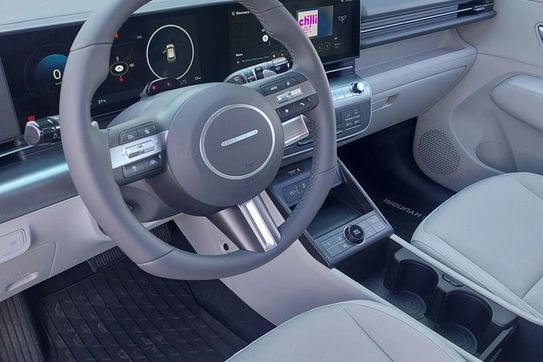 Hyundai Kona Electric 65kWh Smart