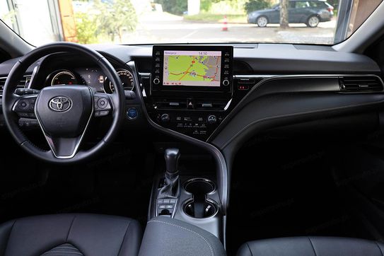 Toyota Camry Hybrid Prestige Cvt