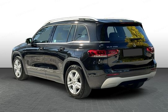 Mercedes GLB 200
