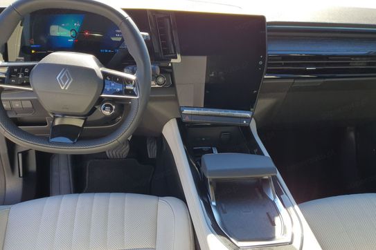 Renault Espace E-Tech Full Hybrid 200 Iconic MMT