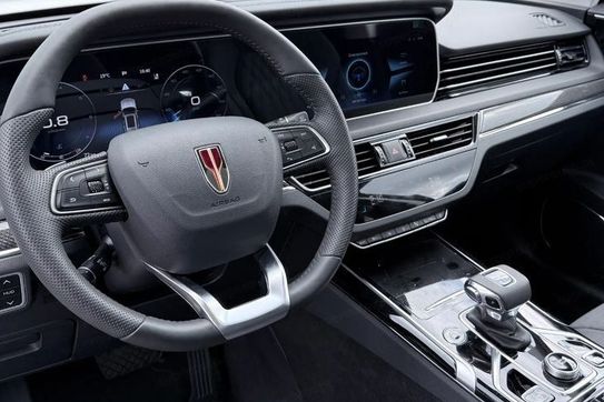 Hongqi HS5 2.0T AWD