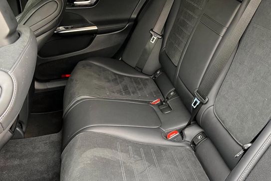 Mercedes Klasa C 200 4MATIC AMG Line