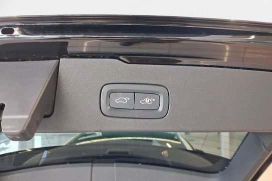 Volvo V60 CC B4 D AWD aut