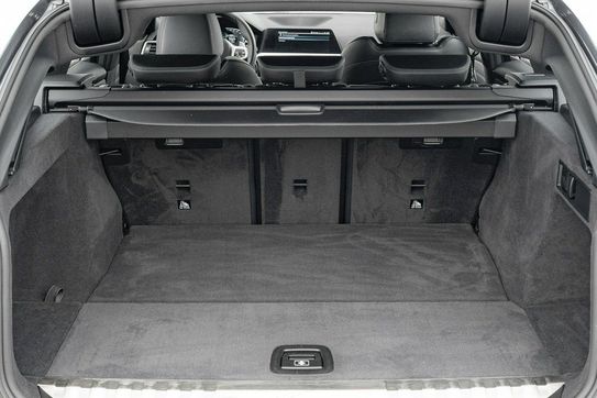 BMW Seria 3 330e xDrive M Sport sport-aut