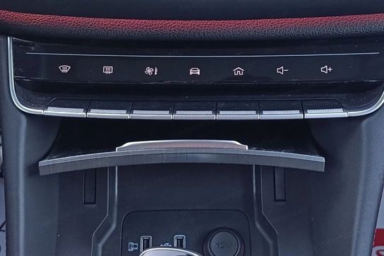 MG HS 1.5 T-GDI Exclusive DCT