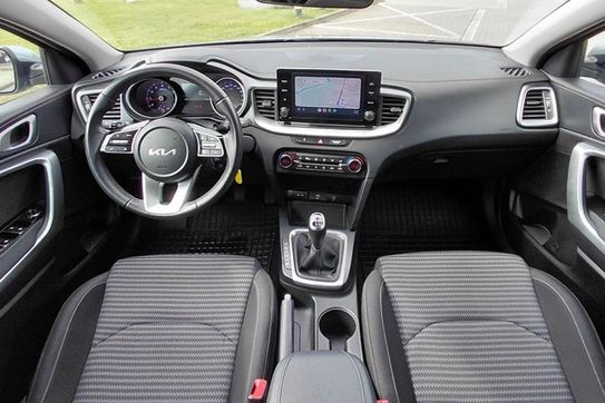 Kia Ceed 1.5 T-GDI M