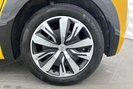 Peugeot 208 Active 1.5 Electric 50 kWh AT