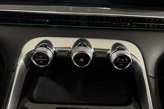Omoda 9 Super Hybrid Exclusive AWD