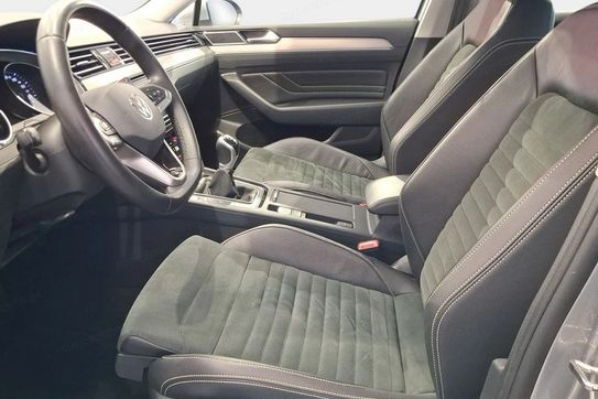 Volkswagen Passat 1.5 TSI