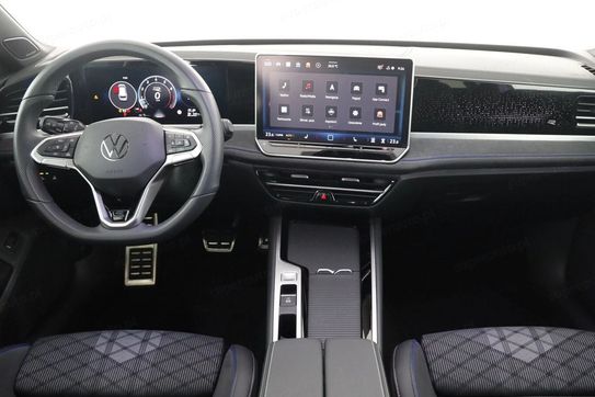 Volkswagen Passat 2.0 TSI 4Mot. R-Line DSG
