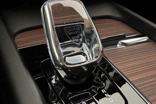 Volvo V60 B4 Ultra Dark